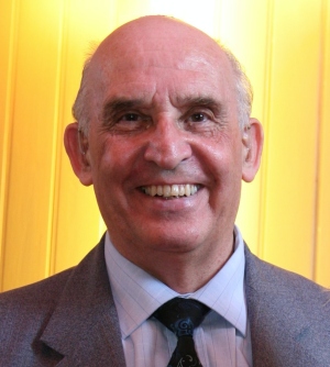 Revd Bob Simpson